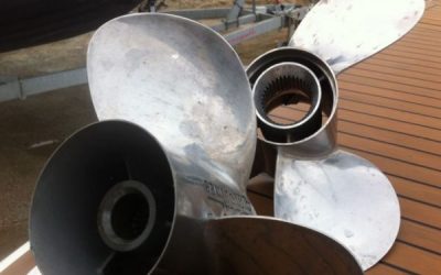 Boat propellers, pros and cons of different profiles