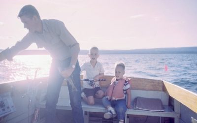 Sailing as a family, with children: how to organise this?