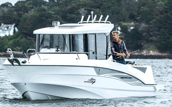 Quel bateau choisir pour la pêche en mer ? Nouvelle coque des chantiers ARE  TAHITI test drive 