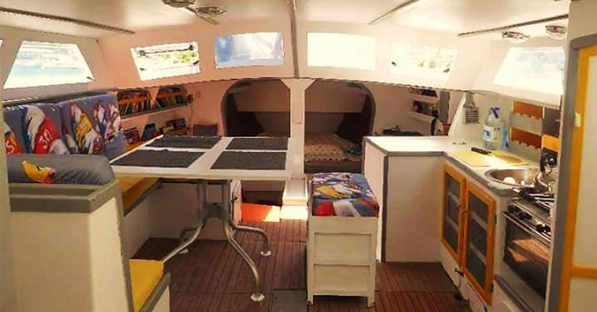 How to refit a boat interior : decorations and tips